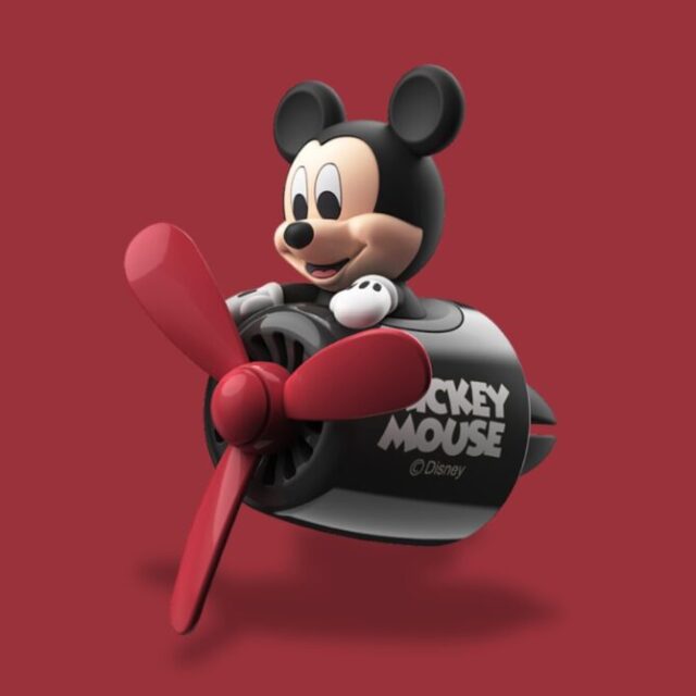 Pilot Mickey Mouse